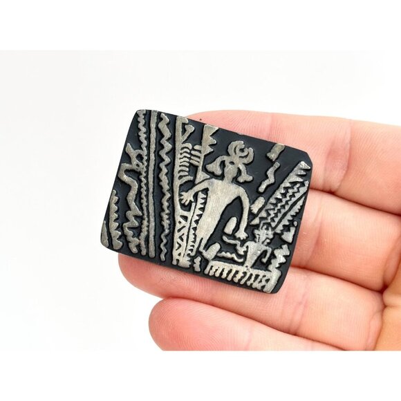 Alice Seely Pewter New Mexico Made Tribal Petroglyph Urban Fetish Vintage Brooch - Picture 5 of 10